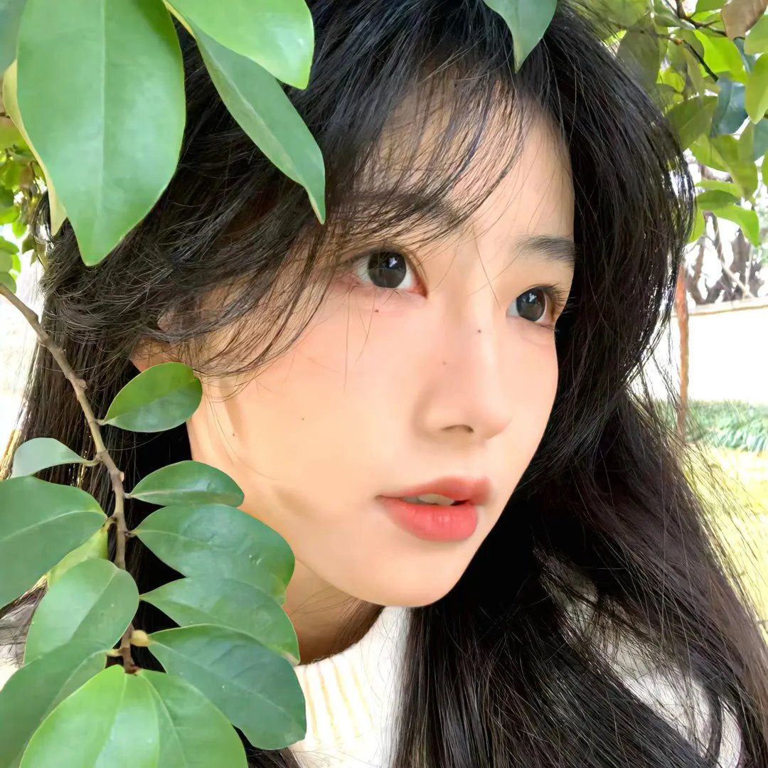 满怀美梦的少年是现实主义者